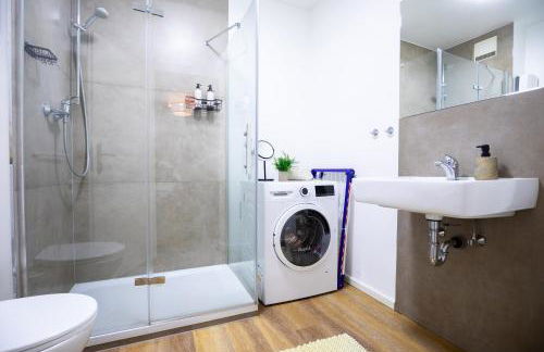 Design-Ferienwohnung in Bad Neuenahr: Platz für 4, Küche, WiFi, Netflix - Foto 3