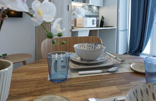 UY - Loft Valencia Acogedores y modernos estudios cerca de la estación Joaquín Sorolla - Photo 3