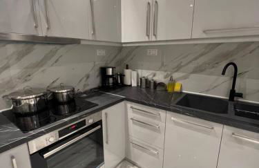 Seafront Lux Apartment - Foto 12