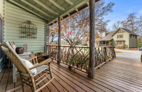 Lodge with Grill, Fireplace and Club Access - Foto 42