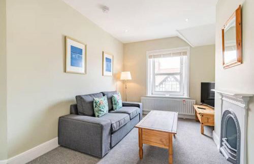 Sea View Penthouse - Walkable to Beach & Town - Foto 1