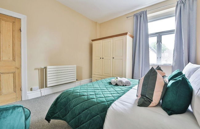 4 Bed House with Pool Table & Parking - Foto 34