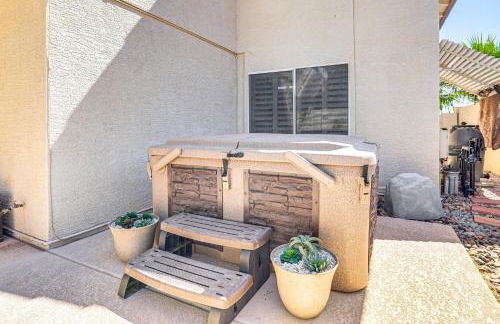 1 Mi to Surprise Stadium! Home with Patio and Hot Tub - Foto 32