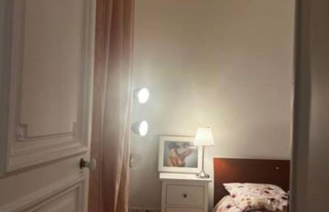 Eiffel Edge Escape (30 mètres de la Tour Eiffel) - Photo 4