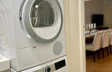 KuDAMM Charming Old Home,4-9 ppl,Family Friendly,Wifi,Savignyplatz - Photo 17