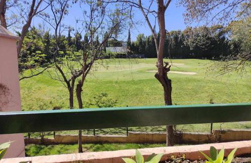 Fantastico Atico duplex en primera linea de golf - Foto 8