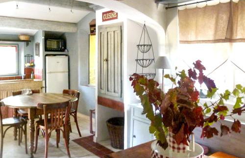 Appartement accueillant avec piscine à Oppède 70 m², vue montagne - Foto 11