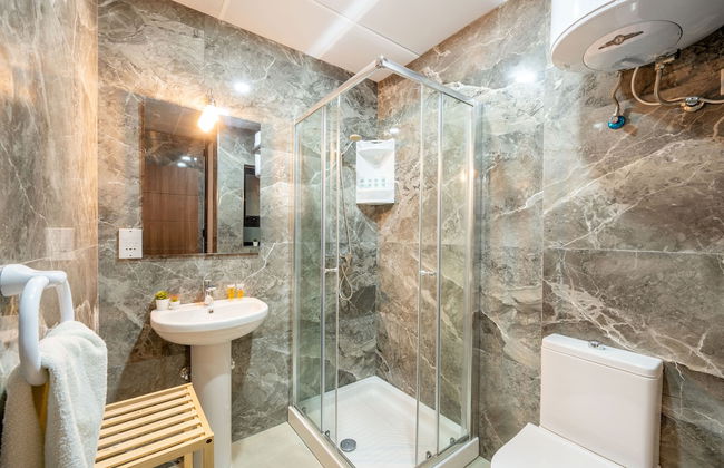 Sea Bliss 1 Bedroom Apartments by Getawaysmalta - Foto 16