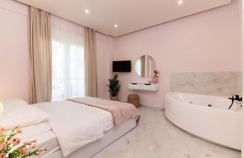 Almond Jacuzzi Suites - Private Jacuzzi - Self Check-In - Free & Easy Street Parking - Foto 10