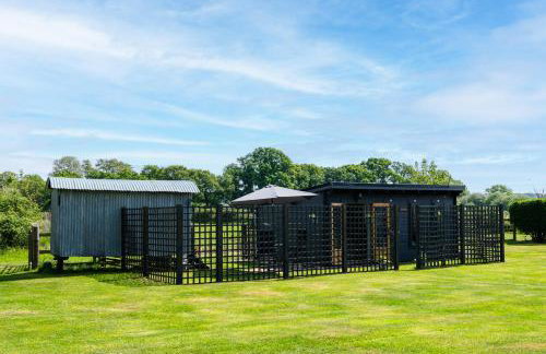 Little Acres - Foto 1