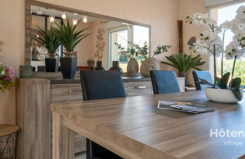 "Les Lièvres" House Air-conditioned Relaxation Oasis with Pool & Jacuzzi - Foto 29