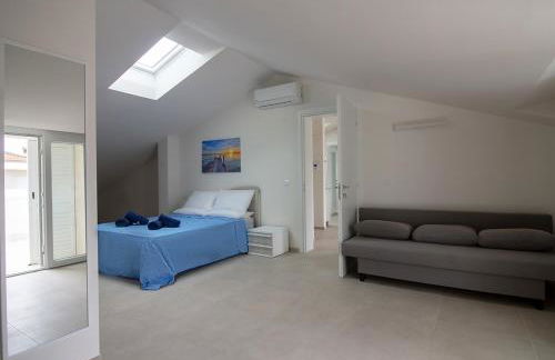 Villa "Baci sul Mare" Attico- Spiaggia privata - Foto 6