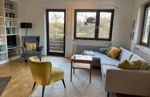 Großzügige individuelle Wohnung am Starnberger See - Foto 1