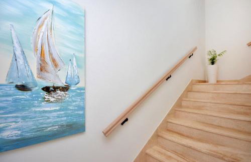 Villa Authentica with Heated Pool - Foto 35