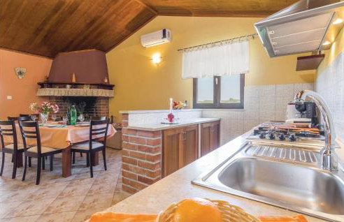 Awesome Home In Meloni With Sauna - Foto 30