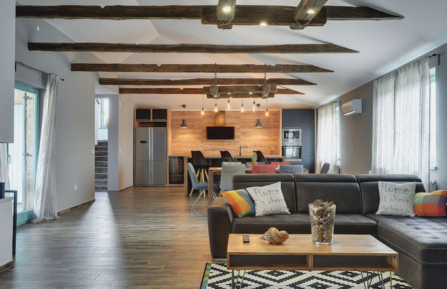 Lovely Holiday Home With Private Pool - Foto 16