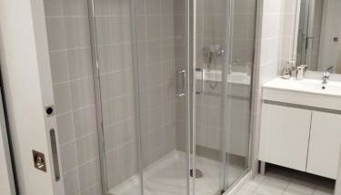 Estúdio Guimarães - Foto 3, Shower