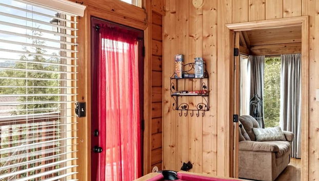 Views I Mins to Dollywood I Hot tub I Pool Table - Foto 4, Habitación