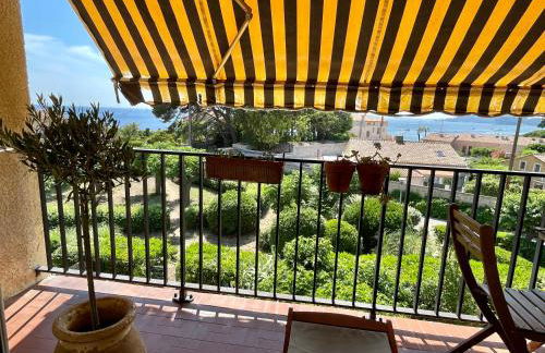 Appartement cosy vue mer à 50 m de la plage - refait à neuf et climatisé - Foto 24