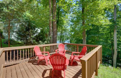 Smith Mountain Lake Home with Private Hot Tub and Dock - Foto 28