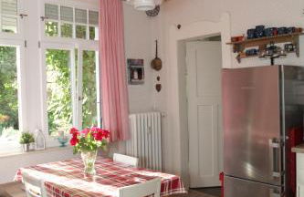 Rosie's Place: Furnished Apartment with Style - Foto 2