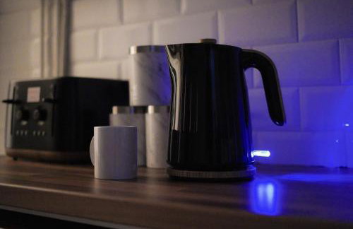 Modern 2-Bed House Free Parking Contractors & Families Friendly Rotherham - Foto 25