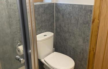 Ben Nevis Manor Lodge & Indoor Private Hot-Tub - Photo 14