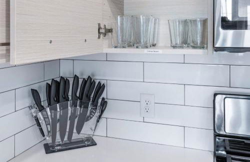 Deluxe Central 1BR 1BA Pool,Hot Tub,Gym,Parking - Foto 15