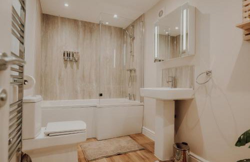 Newly Designed Home from Home in Retford - Foto 16