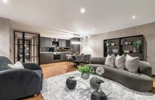 Near Transport - Fireplace - WiFi - Sleeps 2 - Foto 9