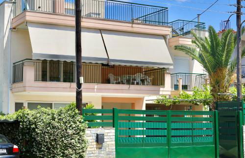 Home In Epanomi - Photo 1