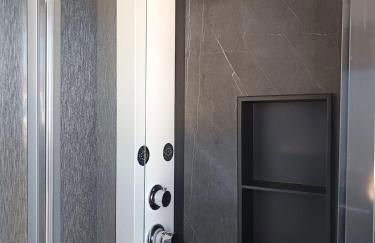 NEON Bigigio House Boat - Foto 23