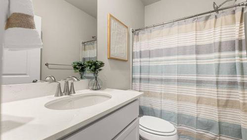 Viewing Eagle Sanctuary, by Scenic Water Reserve - Foto 2, towels, Shower