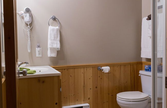 Middle Brook Cottages & Chalets - Photo 53