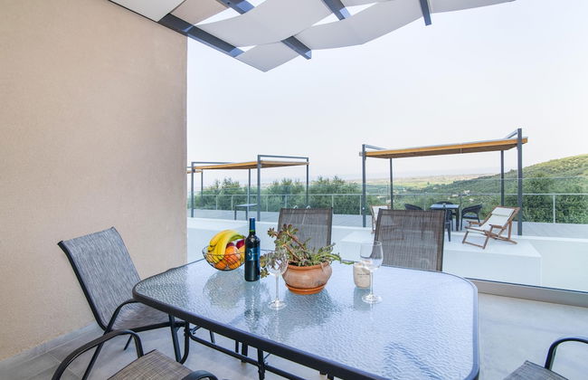 Serenity Suites Sea View 3 - Photo 23