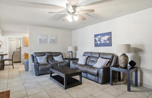 Private Beach Volleyball Pool Retreat - Foto 49