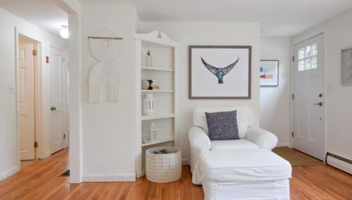 Huge Deck Outdoor Shower Dog Friendly - Photo 2