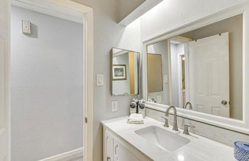 6 Mi to Clear Lake Family Home with Patio and Yard - Foto 17