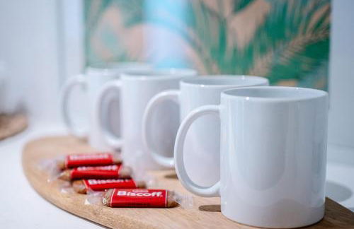 Town Centre Oasis with Two Hot Tubs - Photo 23