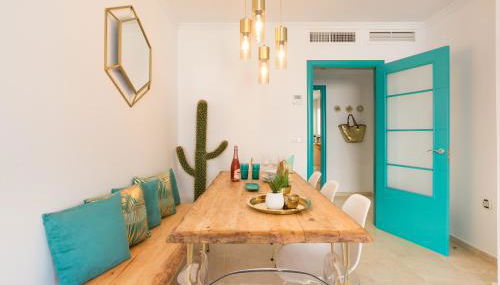 Charming apartment on the beach - Pool and parking - Photo 4