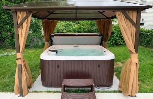 Family Friendly 4 BR Home Close To Downtown CLE! - Foto 2