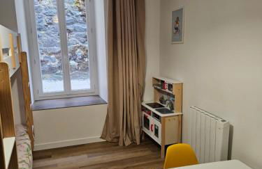 Appartements 4, 5 et 10 personnes rénovés en centre-ville - Foto 11