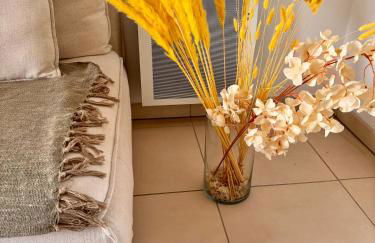 Cosy T2 neuf avec balcon Tram L5 au pied de la résidence Centre & plages - Foto 3