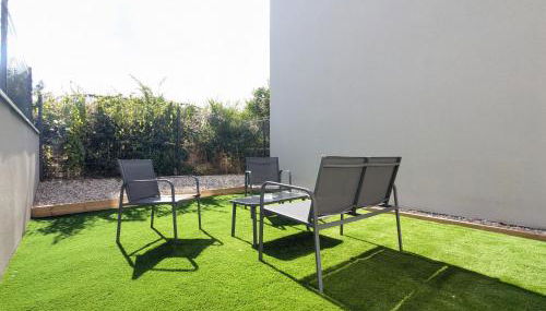 Maison TESLA aéroport gare cnpe rte Golf de Lyon - Foto 5, furniture