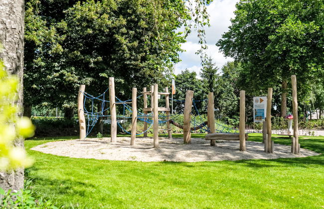 3 bedroom House in Kaatsheuvel with swimming pool and terrace - Photo 18