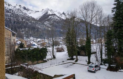 Grand Studio Balcon Parking Privé classé 1 étoile Aulus les Bains - Foto 15