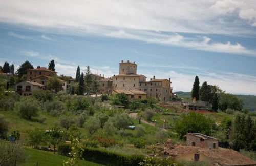Luxurious Villa in Vasciano Umbria with Private Pool - Photo 30