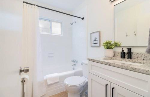 NEW!Comfy 3BR/2BA Home/Friendly City of Hazel Park - Foto 18