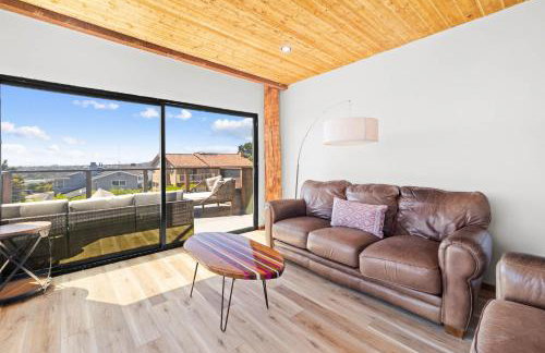 Stunning Bay Views with Pickleball and Hot Tub - Foto 40