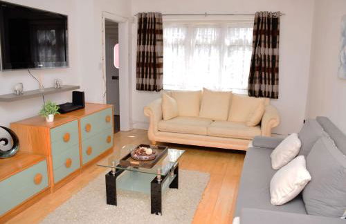 29EW Dreams Unlimited Serviced Accommodation- Staines - Heathrow - Foto 4